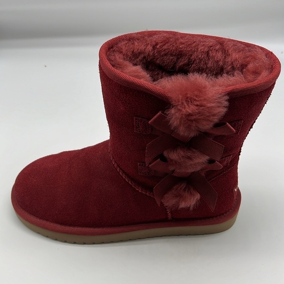 UGG - Koolaburra Victoria Red Sheepskin And Red Suede With Bows Short Boot SZ 6 - Picture 11 of 15